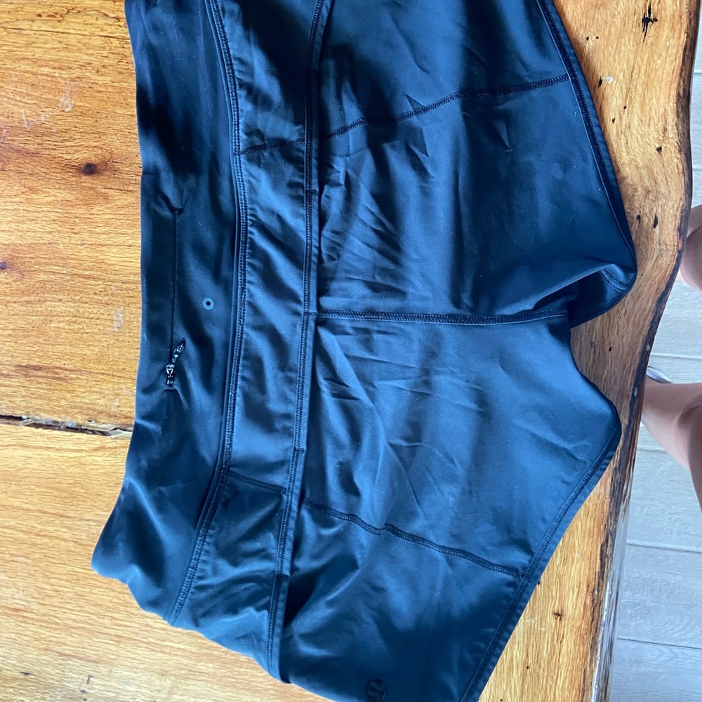 Brand new without tags Lululemon Run SpeedUp Short - Picture 4 of 5